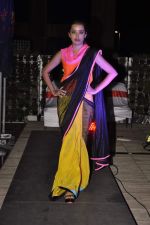 at Bobby Khanduja fashion show in F Bar, Mumbai on 12th March 2013 (91).JPG
