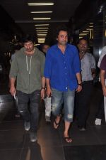 Sunny Deol and Bobby Deol snapped at the airport returning from bangkok after shoot in Mumbai on 13th March 2013 (15).JPG