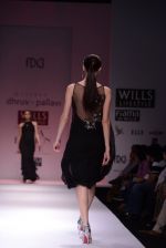 Model walks for Chandrani, Mrinalini, Dhruv-Pallavi Show at Wills Fashion Week 2013 Day 5 on 17th March  (158).JPG