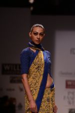 Model walks for Chandrani, Mrinalini, Dhruv-Pallavi Show at Wills Fashion Week 2013 Day 5 on 17th March  (59).JPG