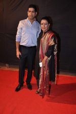 Murli Sharma, Ashwini Kalsekar at CID veera Awards in Andheri Sports Complex, Mumbai on 16th March 2013 (21).JPG