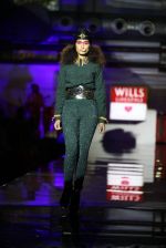 Model walks the ramp for Manish Arora Show Garnd Finale at Wills Lifestyle India Fashion Week 2013 Day 5 in Mumbai on 17th March (216).JPG