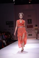 Model walks the ramp for Rehane Show at Wills Lifestyle India Fashion Week 2013 Day 5 in Mumbai on 17th March 2013 (104).JPG