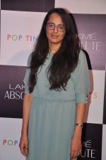 Namrata Joshipura unveils Lakme New Collection in Bunglow 9, Bandra, Mumbai on 18th March 2013 (4).JPG