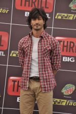 Vidyut Jamwal at the launch of Big RTL Thrill channel in Mumbai on 19th March 2013 (103).JPG