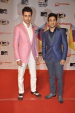 Imran Khan, Vir Das at MTV Video Music Awards 2013 in Mumbai on 21st March 2013 (13).JPG
