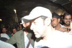 Salman Khan snapped at airport in Mumbai on 24th March 2013 (16).JPG