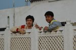 SAKSHAM KULKARNI & Sonu on the sets of Hindi film LIFE MEIN HUNGAMA HAI.jpg