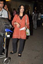 leave for TOIFA in Mumbai on 1st April 2013 (21).JPG