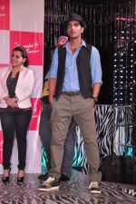 Zayed Khan at Amessha Patel_s production house launches new film ventures in Mumbai on 2nd April 2013 (187).JPG