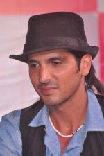 Zayed Khan at Amessha Patel_s production house launches new film ventures in Mumbai on 2nd April 2013 (197).JPG