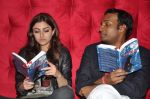 Soha Ali Khan at Tantra book reading in Bandra, Mumbai on 3rd April 2013 (23).JPG