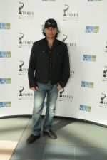 Mohit Chauhan arrive in Vancouver for TOIFA 2013 on 3rd April 2013.jpg