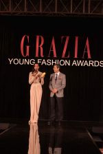 Deepika Padukone & Mr. Tarun Rai at the _Grazia Young Fashion Awards 2013_..jpg