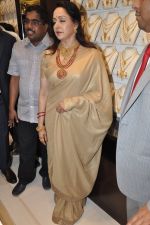 Hema Malini inaugurates Malabar Gold Store in Andheri, Mumbai on 7th April 2013 (138).JPG