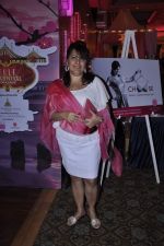 raell padamsee at Elle Carnival in aid of Womens Cancer Initiative a foundation set up by Devieka Bhojwani in Mumbai on 7th April 2013.JPG