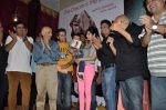Bhushan Kumar, Divya Kumar, Mukesh Bhat at the Audio release of Aashiqui 2 at Sudeep Studios in Khar, Mumbai on 8th April 2013 (92).JPG