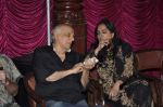 Mahesh Bhatt at the Audio release of Aashiqui 2 at Sudeep Studios in Khar, Mumbai on 8th April 2013 (63).JPG