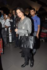 Malaika Arora Khan arrive from TOIFA 2013 in Mumbai on 8th April 2013 (58).JPG
