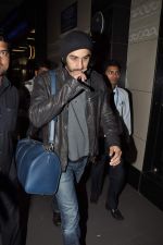 Ranbir Kapoor arrive from TOIFA 2013 in Mumbai on 8th April 2013 (10).JPG