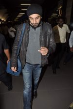 Ranbir Kapoor arrive from TOIFA 2013 in Mumbai on 8th April 2013 (12).JPG