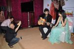 Shraddha Kapoor, Aditya Roy Kapur at the Audio release of Aashiqui 2 at Sudeep Studios in Khar, Mumbai on 8th April 2013 (99).JPG