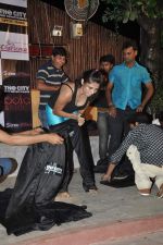 at A No Pants Boldness Ride for the promos of film The City That Never Sleeps in Mumbai on 13th April 2013 (52).JPG