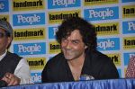 Bobby Deol at People magazine April 2013 cover launch in Landmark, Mumbai on 15th April 2013 (18).JPG