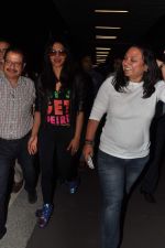 Priyanka Chopra snapped at airport in Mumbai on 16th April 2013 (71).JPG