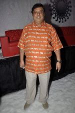 David Dhawan at Poonam Dhillon_s birthday bash and production house launch with Rohit Verma fashion show in Mumbai on 17th April 2013 (62).JPG