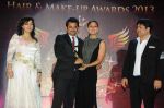 Kareena Kapoor at Bharat N Dorris makeup awards in Mumbai on 29th April 2013 (125).JPG