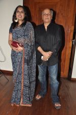 Mahesh Bhatt at Aashiqui 2 success bash in Escobar, Mumbai on 30th April 2013 (38).JPG