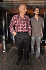 Mukesh Bhatt at Aashiqui 2 success bash in Escobar, Mumbai on 30th April 2013 (33).JPG