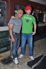 Tusshar Kapoor visits gaiety in Bandra, Mumbai on 3rd May 2013 (4).JPG