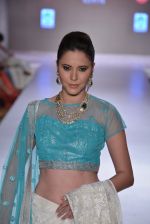 Model walks for Shaina NC showcases her bridal line at Weddings at Westin show with Jewellery by gehna on 5th May 2013 (188).JPG