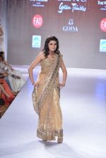 Model walks for Shaina NC showcases her bridal line at Weddings at Westin show with Jewellery by gehna on 5th May 2013 (239).JPG