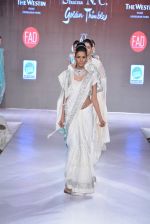 Model walks for Shaina NC showcases her bridal line at Weddings at Westin show with Jewellery by gehna on 5th May 2013 (240).JPG