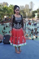 Richa Chadda at Water Kingdom in Malad, Mumbai on 5th May 2013 (62).JPG