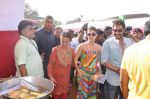 Ajay Devgan, Kajol, Tanuja at Clean Lonavala program in Mumbai on 11th May 2013 (39).JPG