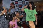 Preity Zinta, Sophie Chaudhary promotes Ishq in Paris in R city Mall, Mumbai on 12th May 2013 (46).JPG
