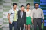 Varun Dhawan and Parineeti Chopra launch WeChat in India in Taj Colaba, Mumbai on 14th May 2013 (37).JPG