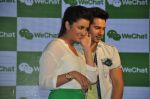 Varun Dhawan and Parineeti Chopra launch WeChat in India in Taj Colaba, Mumbai on 14th May 2013 (70).JPG