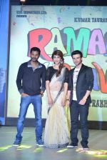Prabhu Deva, Shruti Haasan, Girish Taurani at Rammaiya Vastavaiya music launch in Mumbai on 15th May 2013 (193).JPG