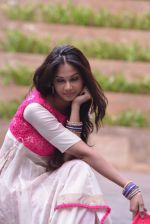 Rupali Suri photo shoot in designer Vaishali S outfit in Mumbai on 18th May 2013 (21).JPG