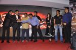 Sunil Shetty, Akshay Kumar, Mimoh Chakraborty, Mithun Chakraborty, Johnny Lever, Yuvika Chaudhary at Enemmy launch in Mumbai on 24th May 2013 (53).JPG