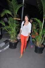 Deepika Padukone snapped at airport in Mumbai on 25th May 2013 (3).JPG