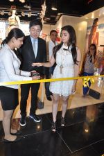 Alia bhatt inaugurates Forever 21 store in Infinity, Mumbai on 31st May 2013 (5).JPG