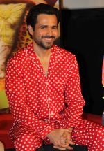 Emraan Hashmi at the Music Launch of Ghanchakkar song Lazy Lad on 30th May 2013 (18).jpg