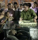at Rituparno Ghosh funeral in Kolkatta on 30th May 2013 (14).jpg