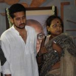 parom brato with mother at Rituparno Ghosh funeral in Kolkatta on 30th May 2013.jpg